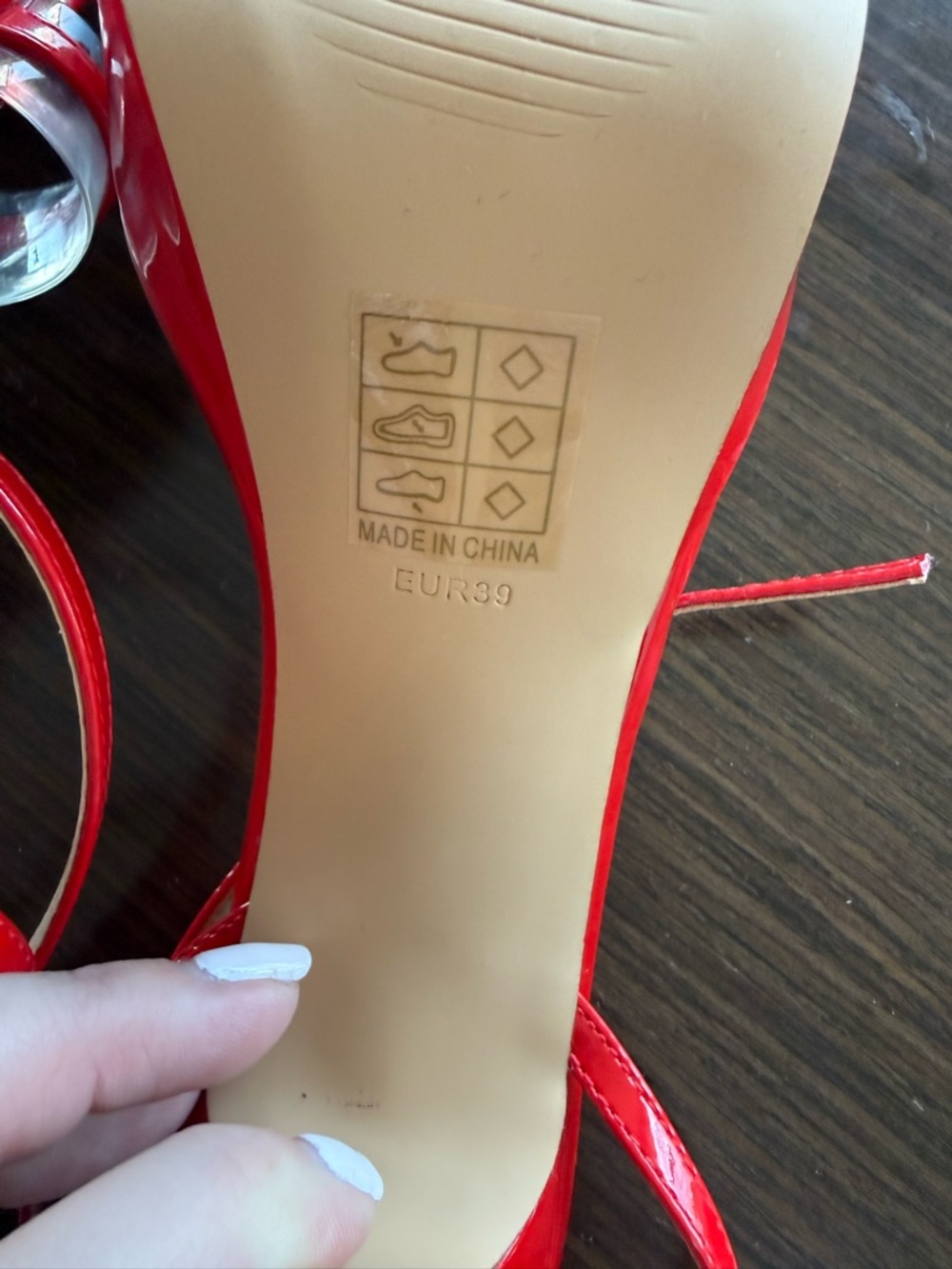 Red Patent platform heels size 39/8.5 - Picture 3 of 4